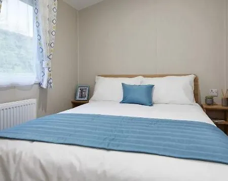 Bay Kestrel40 * Cayton