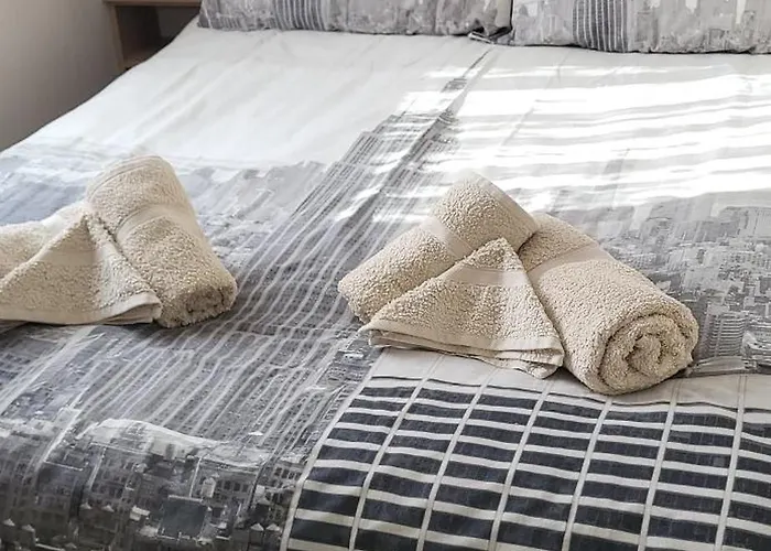 Bay Kestrel40 * Cayton