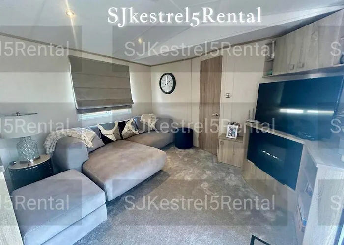 Bay Kestrel40 Cayton