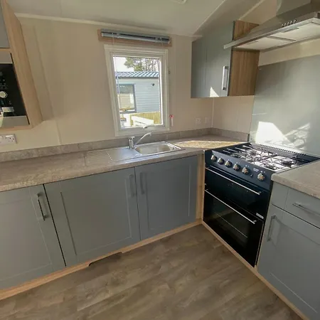 Bay Kestrel40 * Cayton