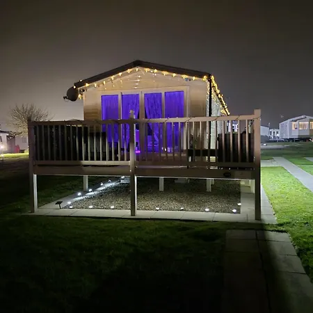 Bay Kestrel40 Camping *